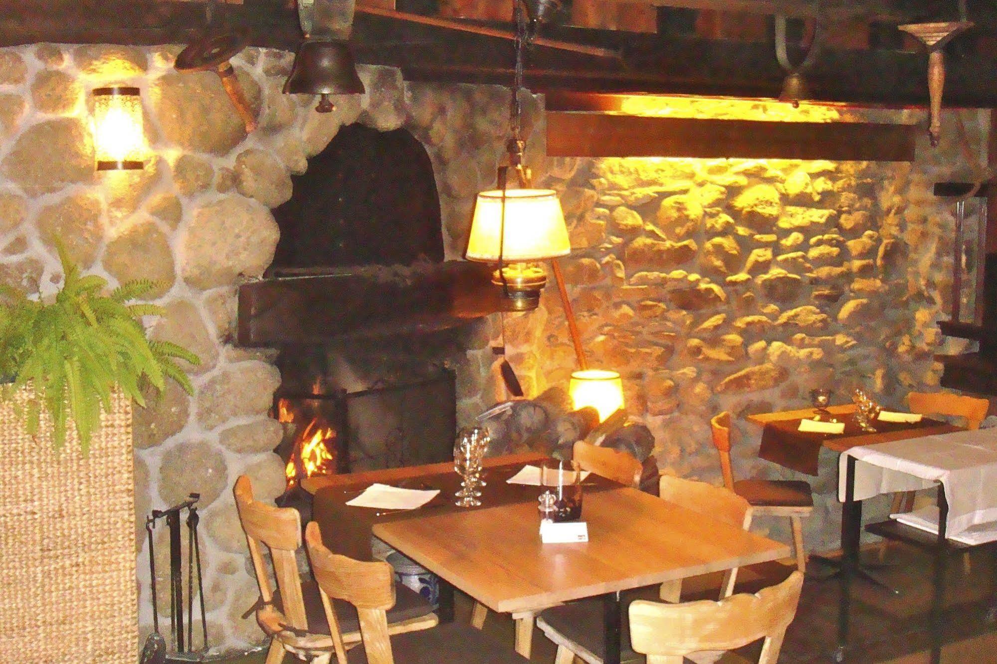 Hotel Restaurant Les Lilas Les Diablerets Exterior foto